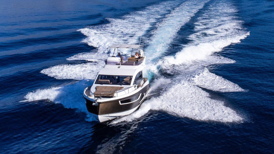 Photo #1 - Sealine F430 (Lomar) en Town Port - 64521