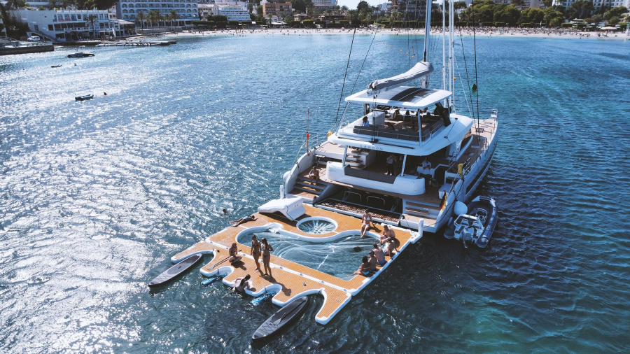 Photo #1 - Lagoon Sixty 5 (TriWing Endor) en Marina - 64307