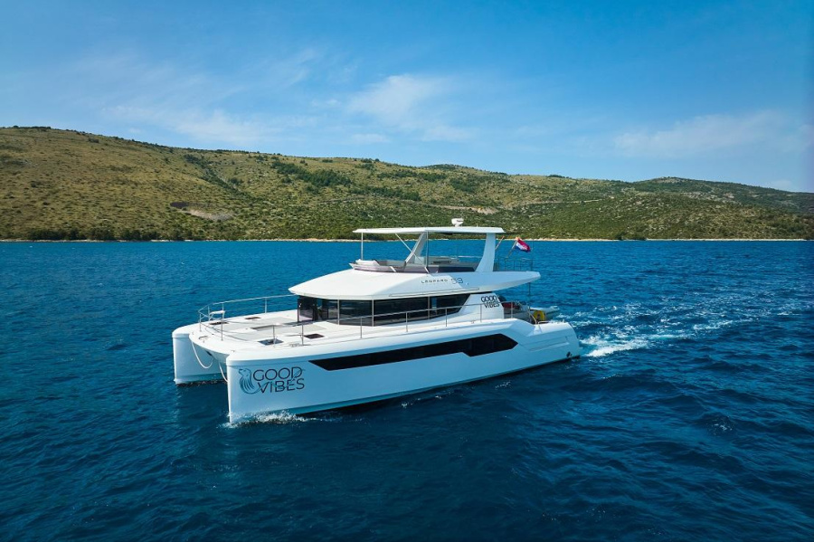 Photo #1 - Leopard 53 - OW (Good Vibes) en Yachtclub Seget (Marina Baotić) - 64716