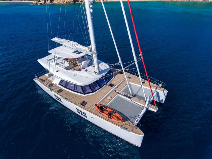 Photo #1 - Sunreef 60 (Serenity) en main port - 64994