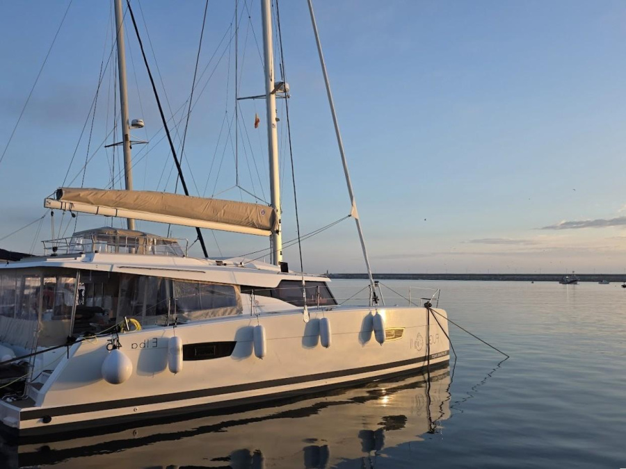 Photo #1 - Fountaine Pajot Elba 45 - 3 cab. (Fugu II) en Rhodes New Marina - 65095