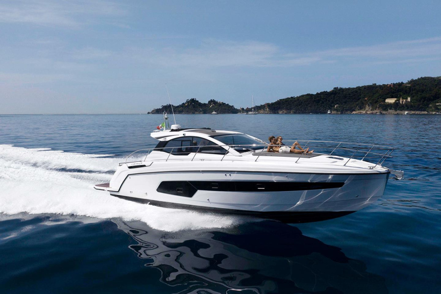 Photo #1 - Azimut Atlantis 45 (Sabijac) en Marina Lav - - 65376
