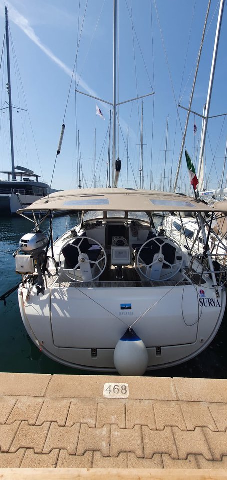 Photo #1 - Bavaria Cruiser 41 - 3 cab. (Surya) en  - 65973