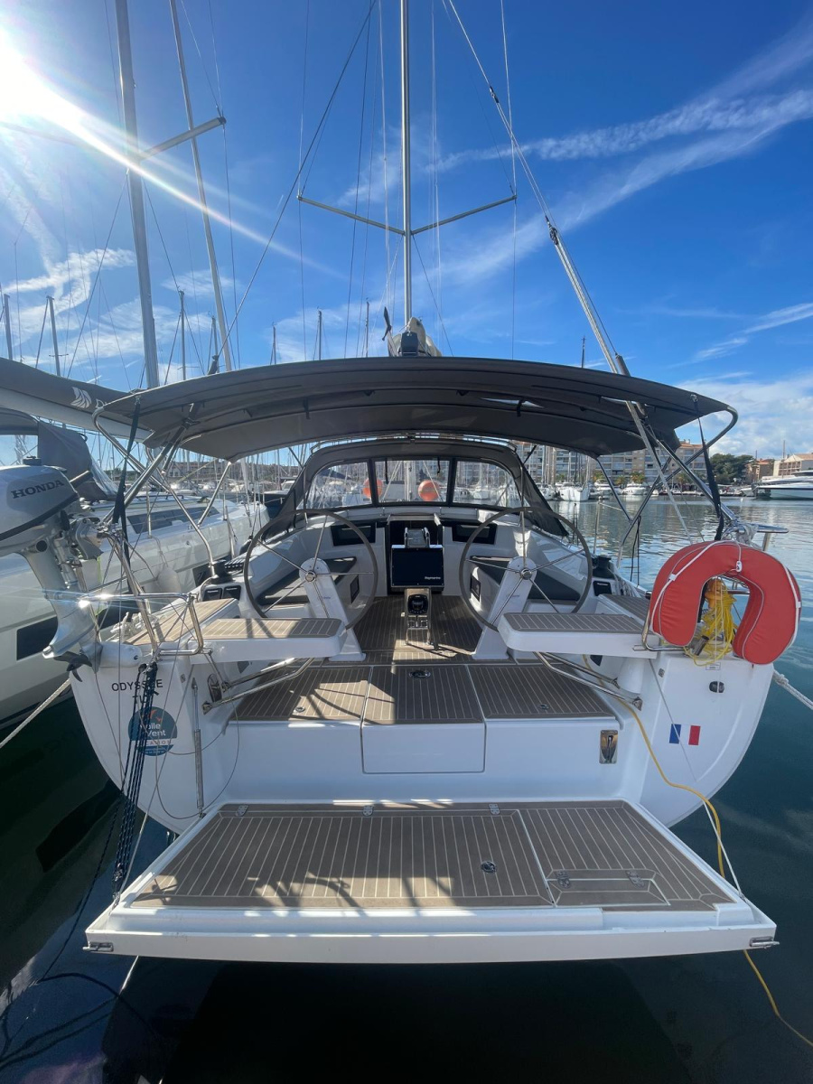 Photo #1 - Hanse 388 (Odyssee) en Hyeres Port Saint Pierre - 65801