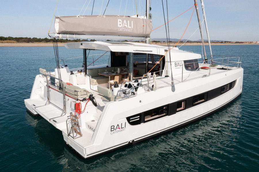 Photo #1 - Bali Catsmart OW - 3 cab. (Badeco) en Hyeres Port Saint Pierre - 65805