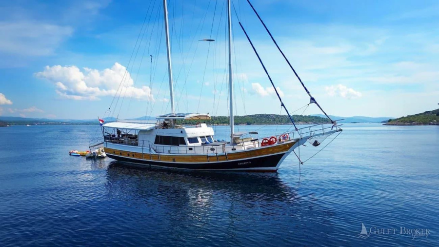 Photo #1 - Sirena (Sirena) en Harbour - 65672
