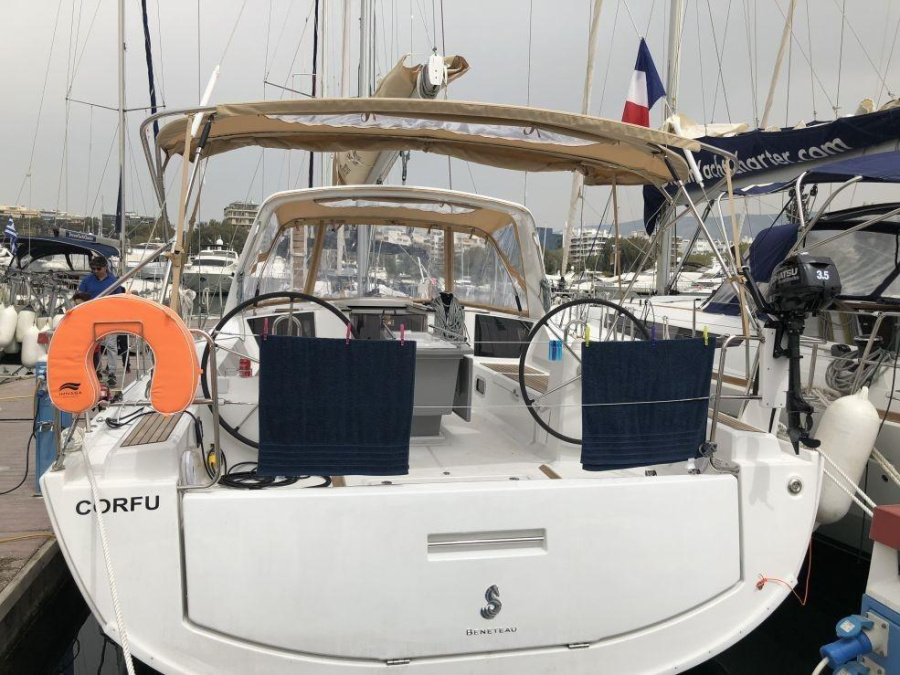 Photo #1 - Oceanis 41.1 (CORFU) en Athens, Alimos marina - 65611