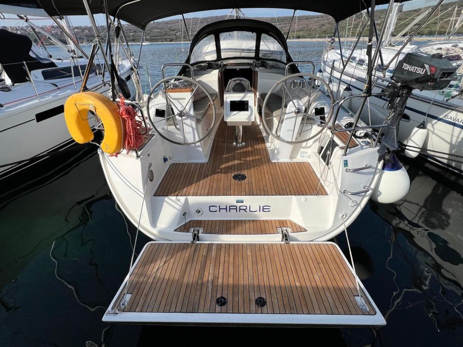 Photo #1 - Bavaria Cruiser 34 - 2 cab. (Charlie) en Marina Punat - 65736