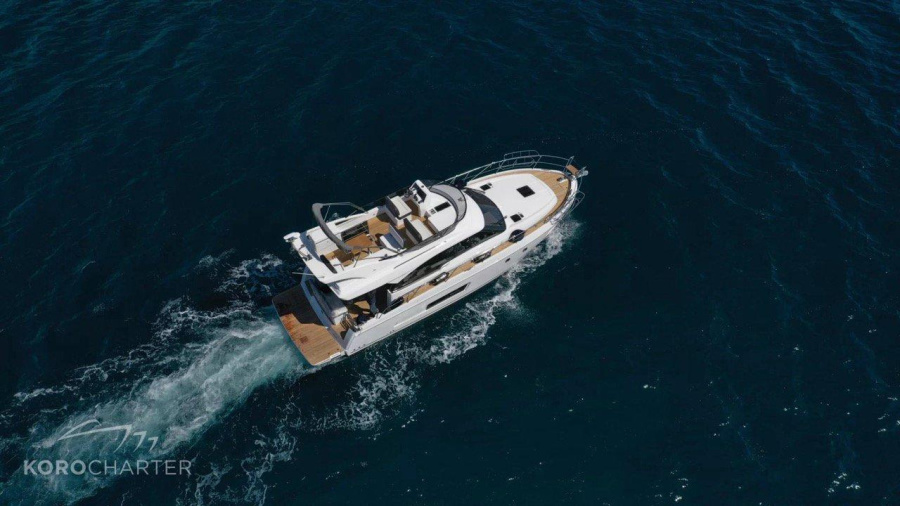 Photo #1 - Bavaria Virtess 420 Fly (Spaceship) en Marina Punat - 67341