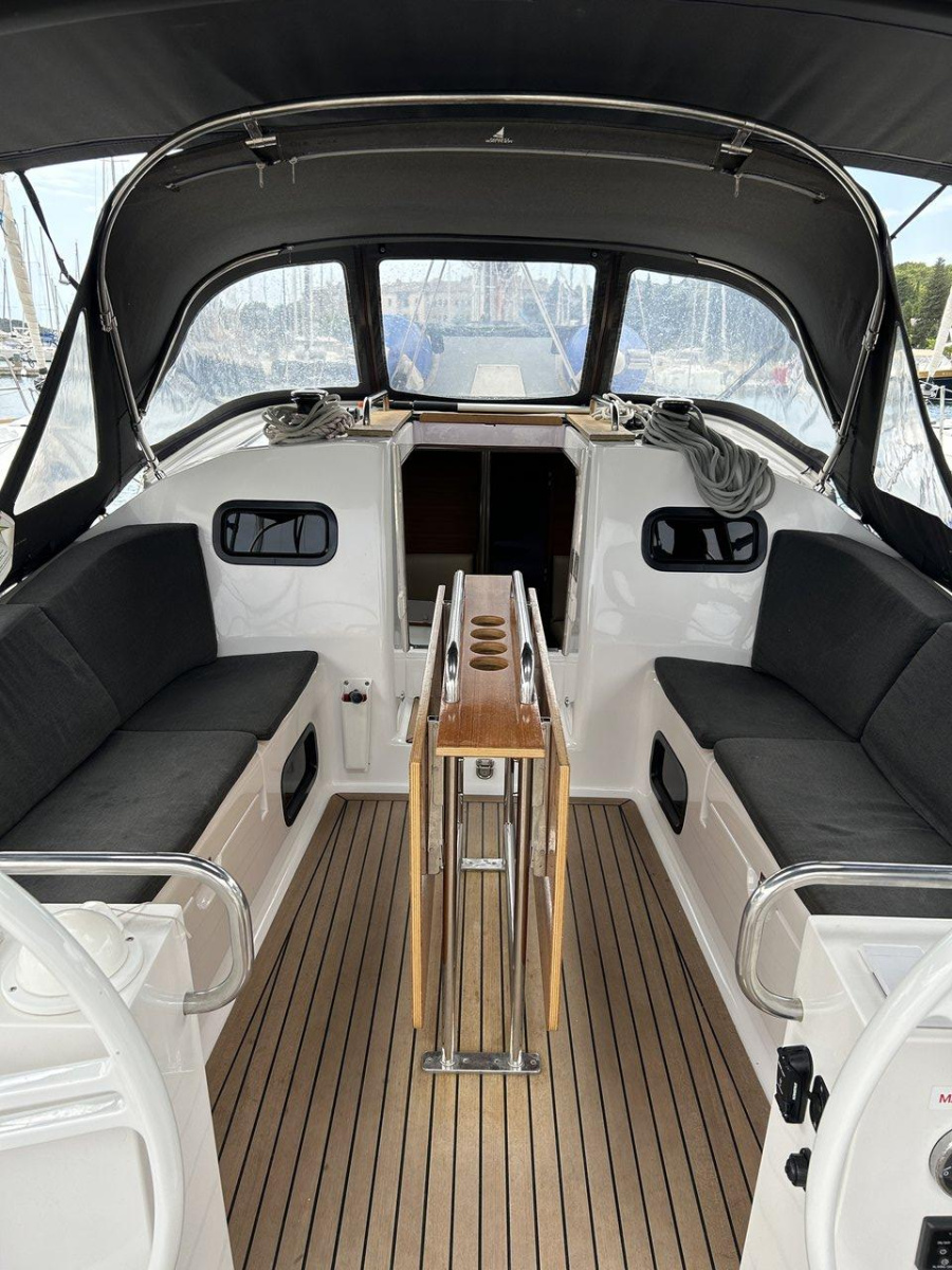 Photo #1 - Elan Impression 40.1 (Olelole) en Marina Polesana - 66945