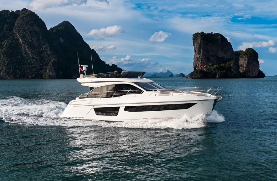 Photo #1 - Azimut 53 Fly (Amparito IV) en Marina (ex.SCT) - 66261