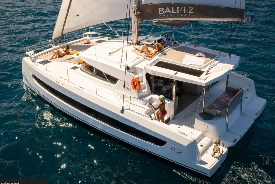 Photo #1 - Bali 4.2 - 4 + 1 cab. (Knot So Fast) en  - 66882