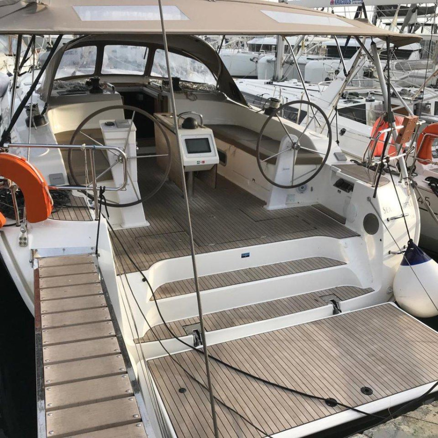 Photo #1 - Bavaria Cruiser 51 (Sea Wonder I) en Athens, Alimos marina - 67893