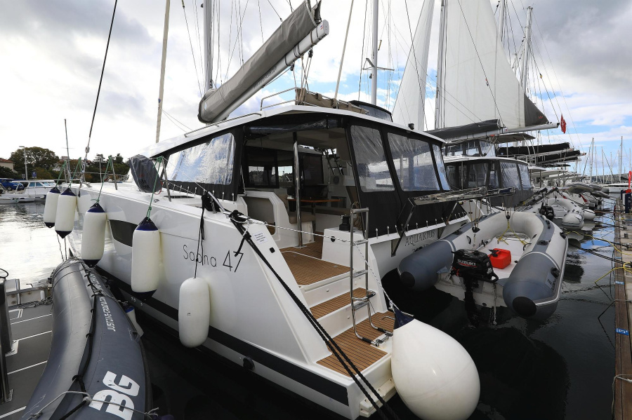 Photo #1 - Fountaine Pajot Saona 47 Quintet - 5 + 1 cab. (Aquarius) en Marina Kornati - 44358