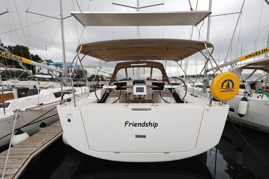 Photo #1 - Dufour 430 GL (Friendship) en ACI Marina - 44446