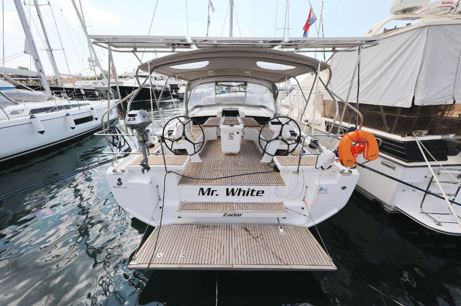 Photo #1 - Oceanis 46.1 (Mr.White) en Marina (ex. Tankerkomerc) - 44470