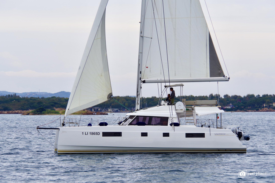 Photo #1 - Nautitech 46 Fly - 4 + 1 cab. (Fiammetta) en Marina di - Follonica - 44487
