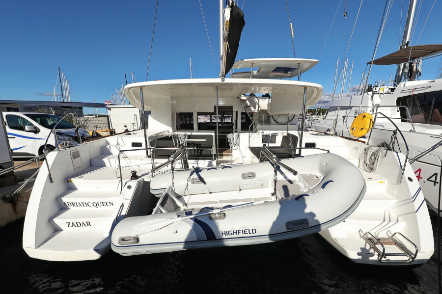 Photo #1 - Lagoon 450 S - 4 + 2 cab. (Adriatic Queen) en Marina Šangulin - 44517