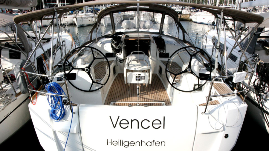 Photo #1 - Sun Odyssey 479 - 4 cab. (Vencel) en Marina Tehnomont Veruda - 44524