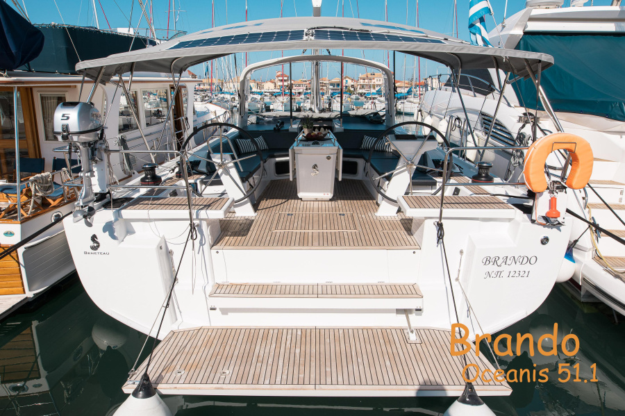 Photo #1 - Oceanis 51.1 - 5 + 1 cab. (Brando) en Lefkas, D-Marin - 44690