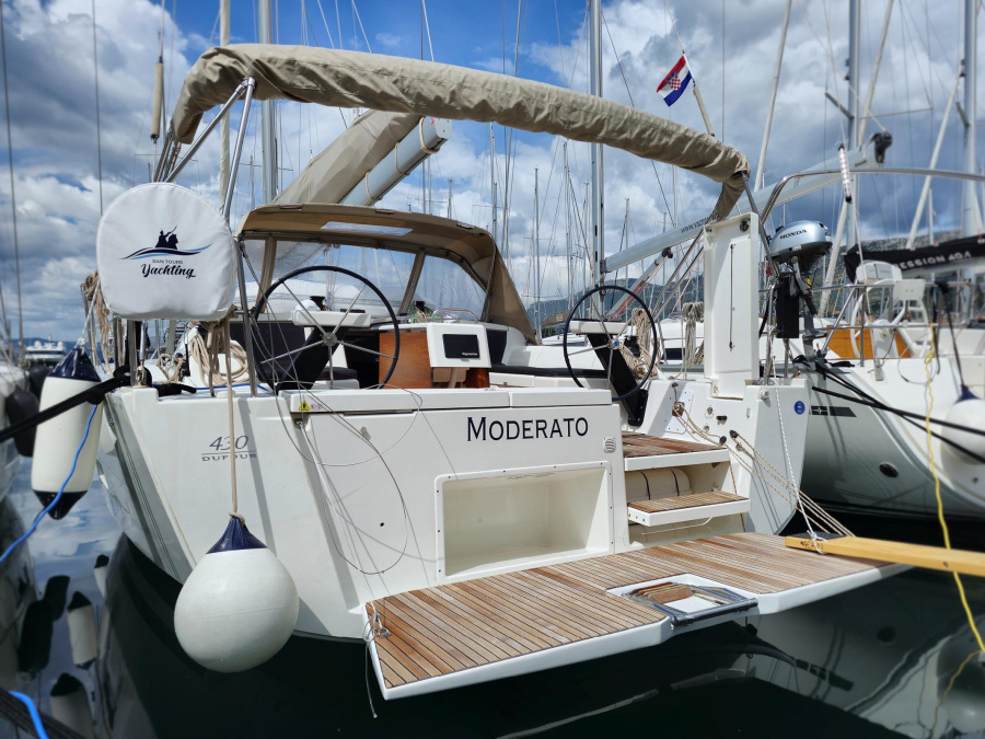 Moderato - 2