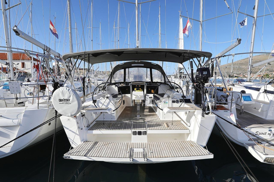 Photo #1 - Dufour 382 GL (Alegria) en Marina Tehnomont Veruda - 44763