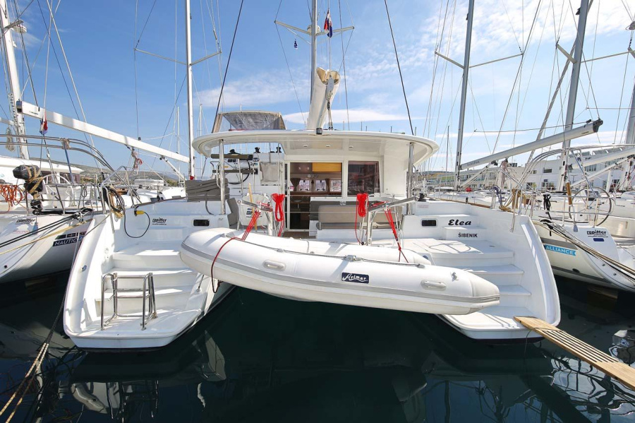 Photo #1 - Lagoon 400 S2 - 4 + 2 cab. (Elea) en ACI Marina - 44850