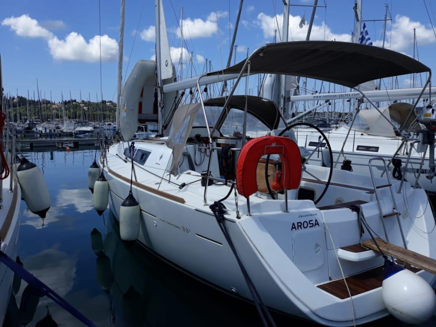 Photo #1 - Sun Odyssey 33i - 2 cab. (Arosa) en Corfu, Gouvia Marina - 44996
