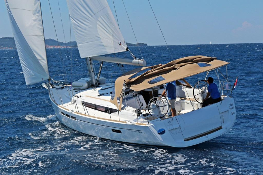 Photo #1 - Sun Odyssey 509 - 5 + 1 cab. (Magic Dreams) en D-Marin Dalmacija Marina - 45980