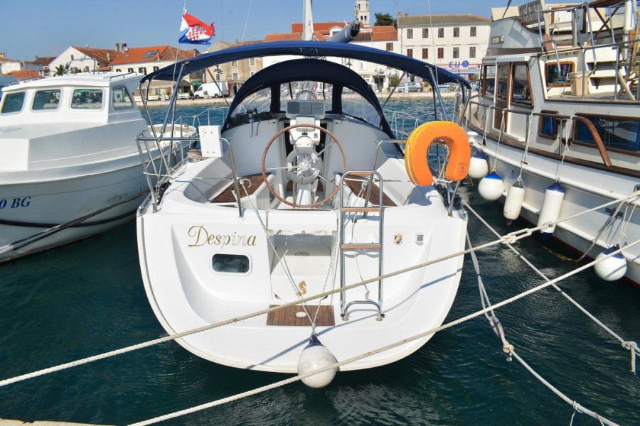 Photo #1 - Oceanis Clipper 323 (Despina) en Marina Kornati - 46432