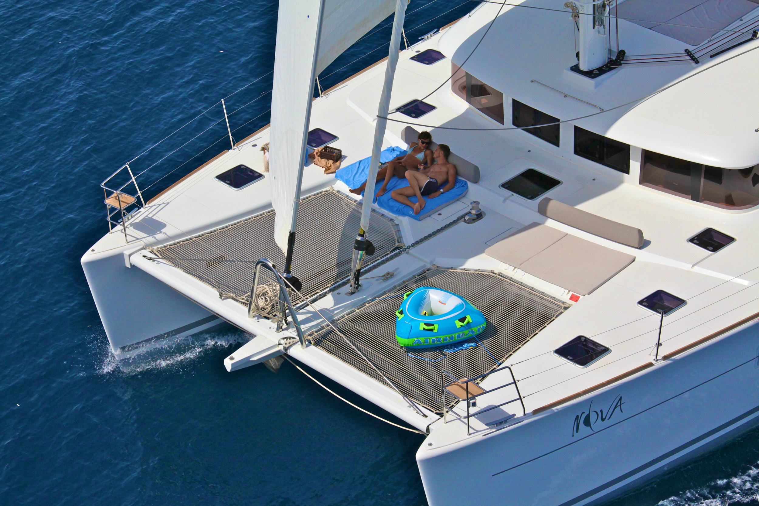 Lagoon 620 — photo 15