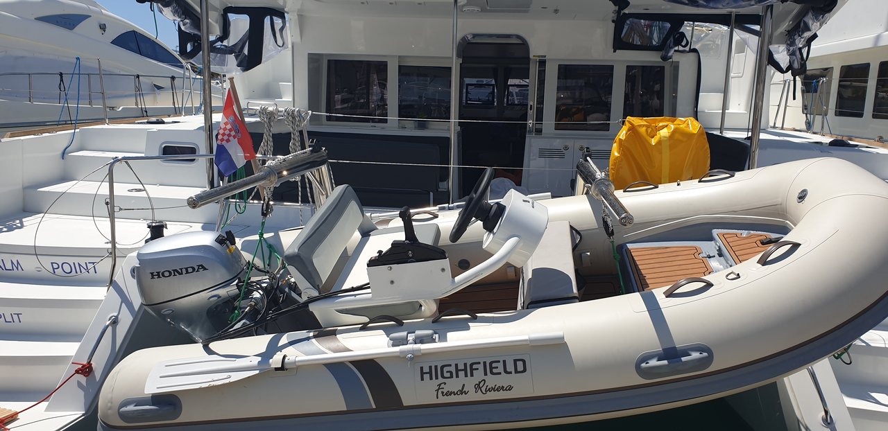 Lagoon 450 - 4 + 2 cab. — photo 3