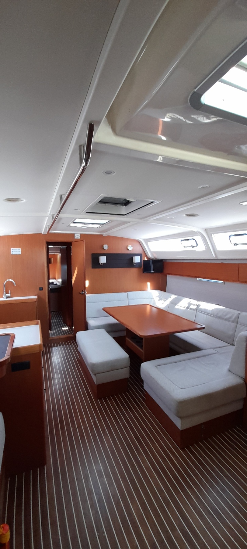 Bavaria Cruiser 51 — photo 11