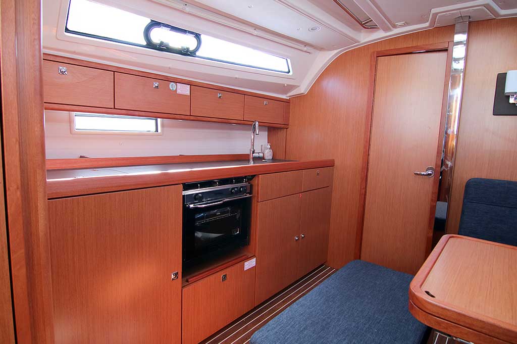 Bavaria Cruiser 41 - 3 cab. — photo 4