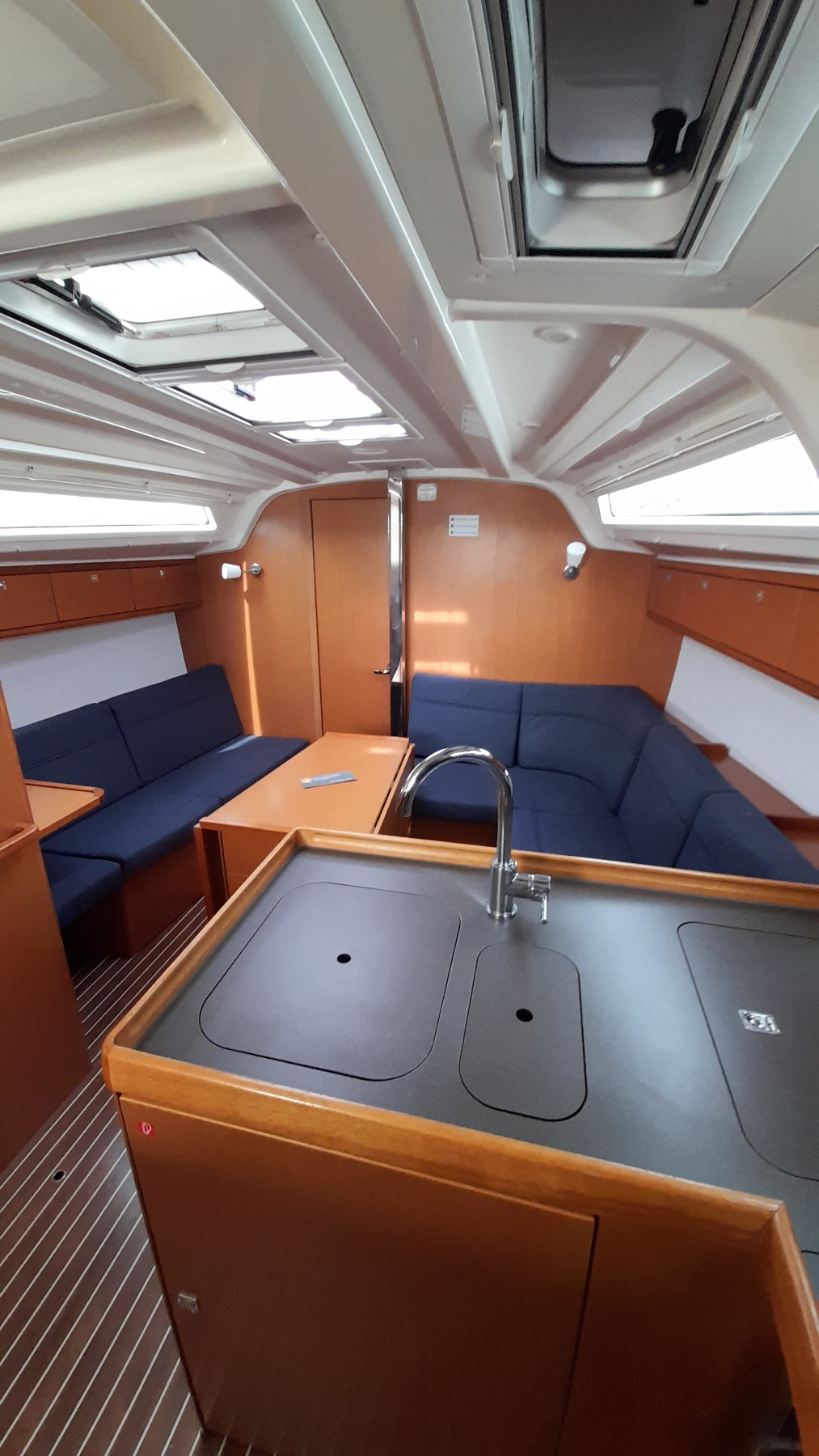Bavaria Cruiser 37 - 3 cab. — photo 10