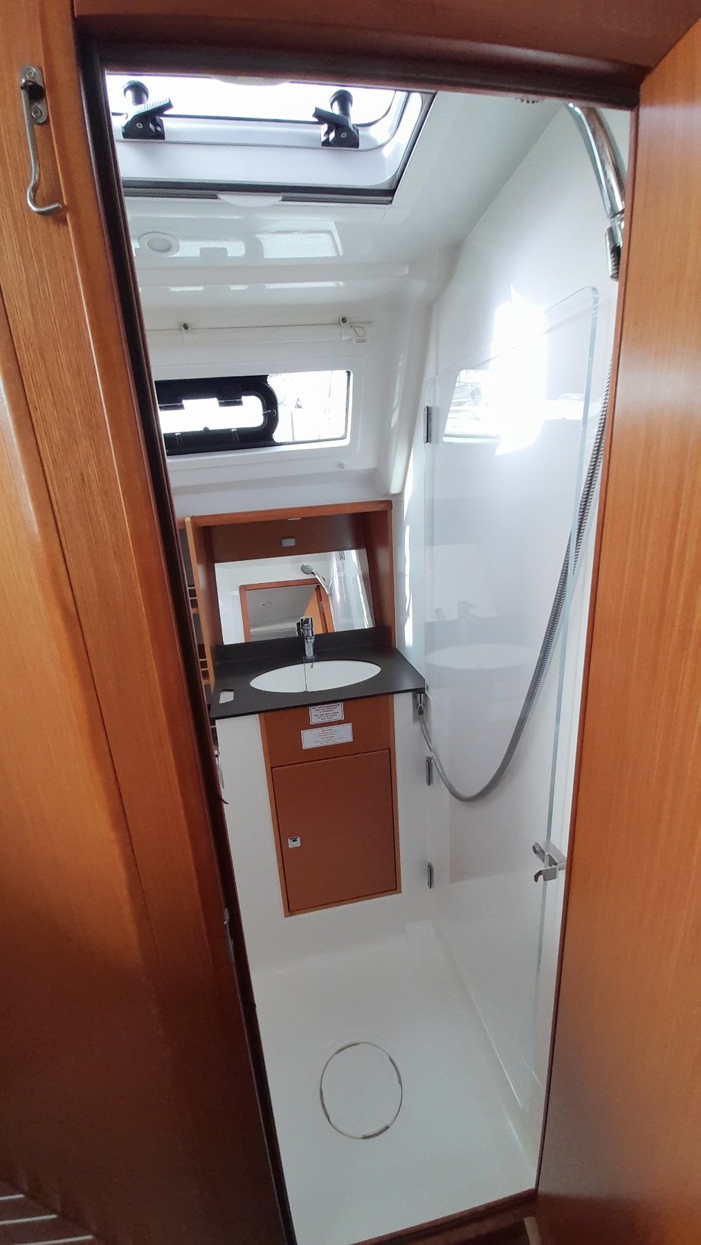 Bavaria Cruiser 37 - 3 cab. — photo 12
