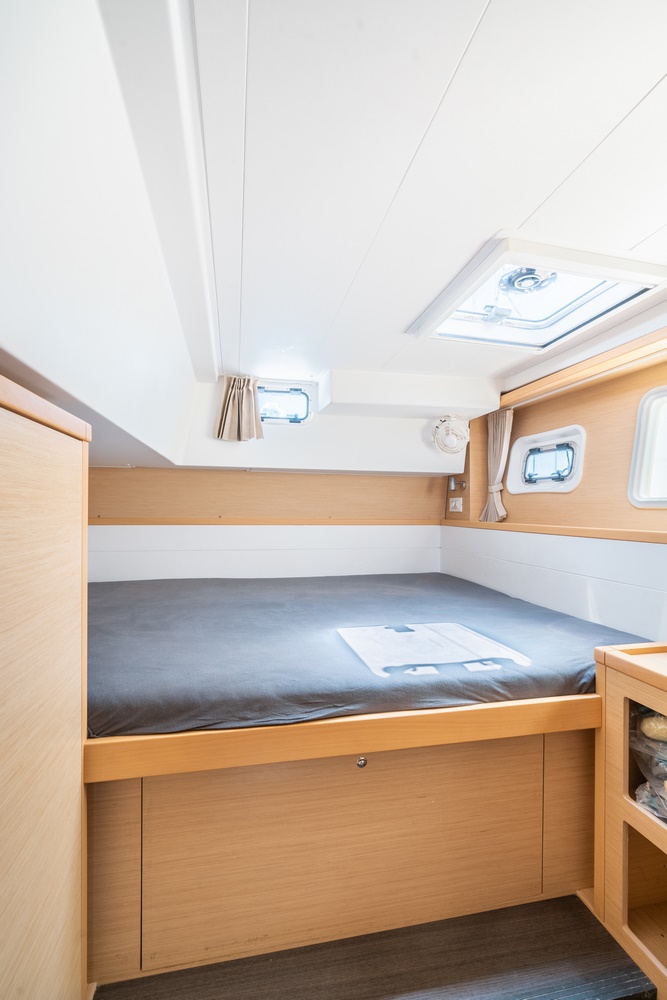 Lagoon 39 - 4 + 2 cab. — photo 15