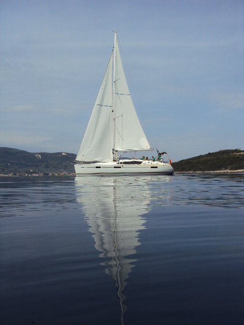 Sun Odyssey 42 DS — photo 3