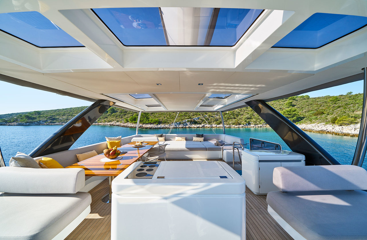 Lagoon 77 — photo 15