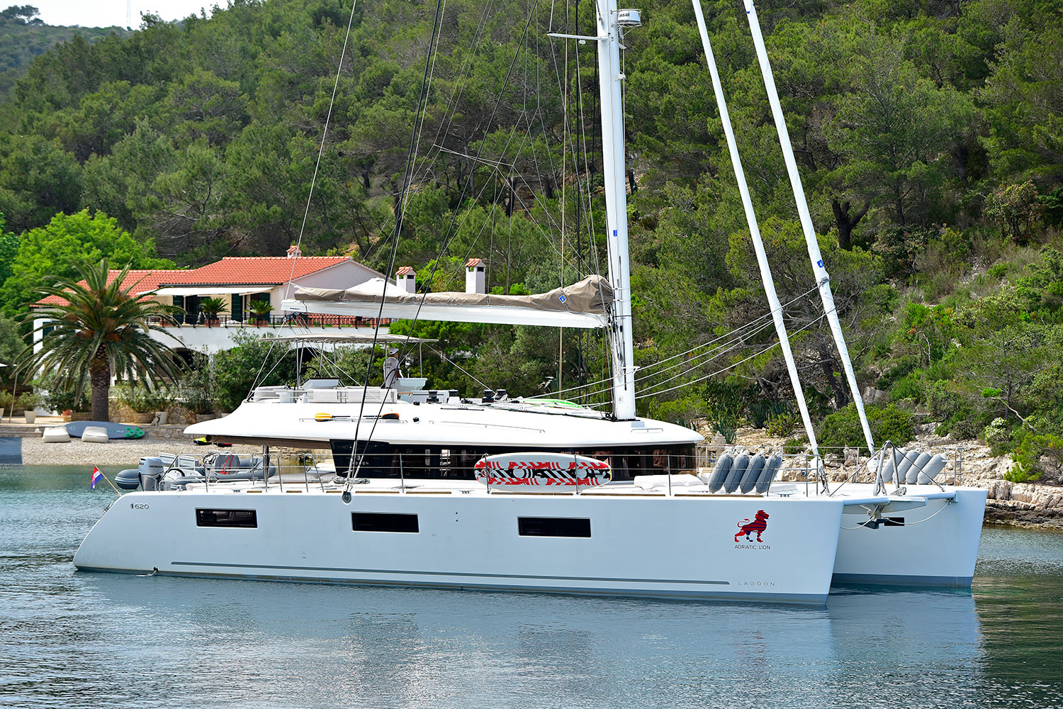 Lagoon 620 - 6 + 2 cab. — photo 4