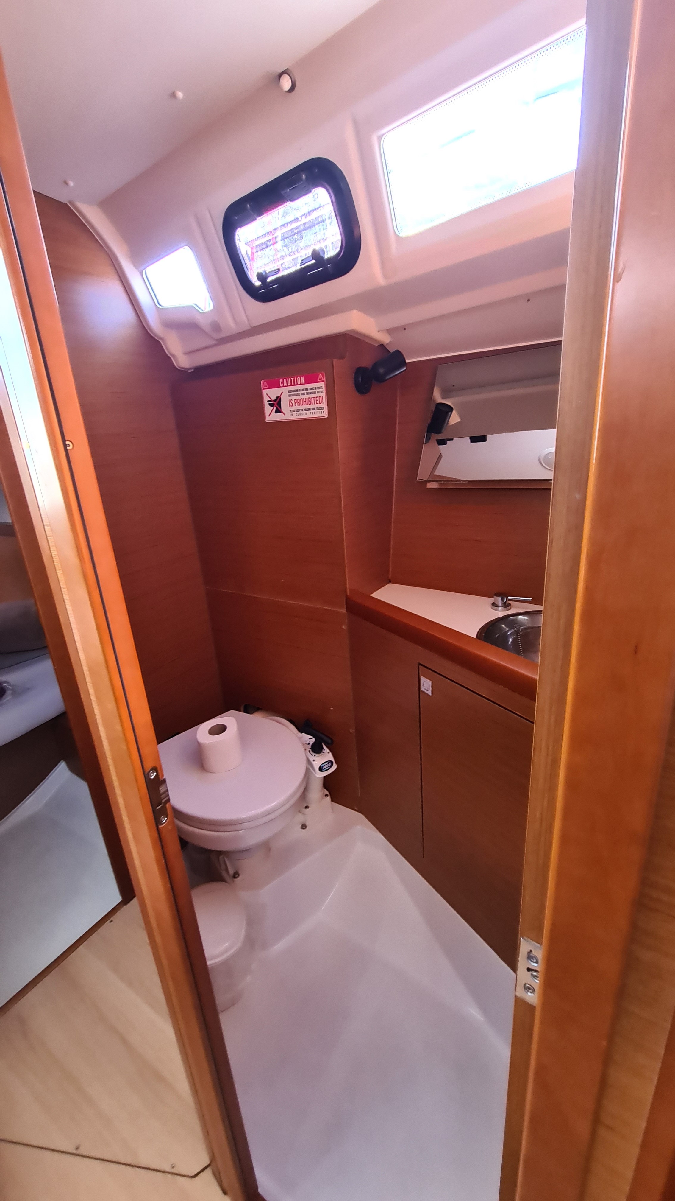 Sun Odyssey 349 - 3 cab. — photo 17