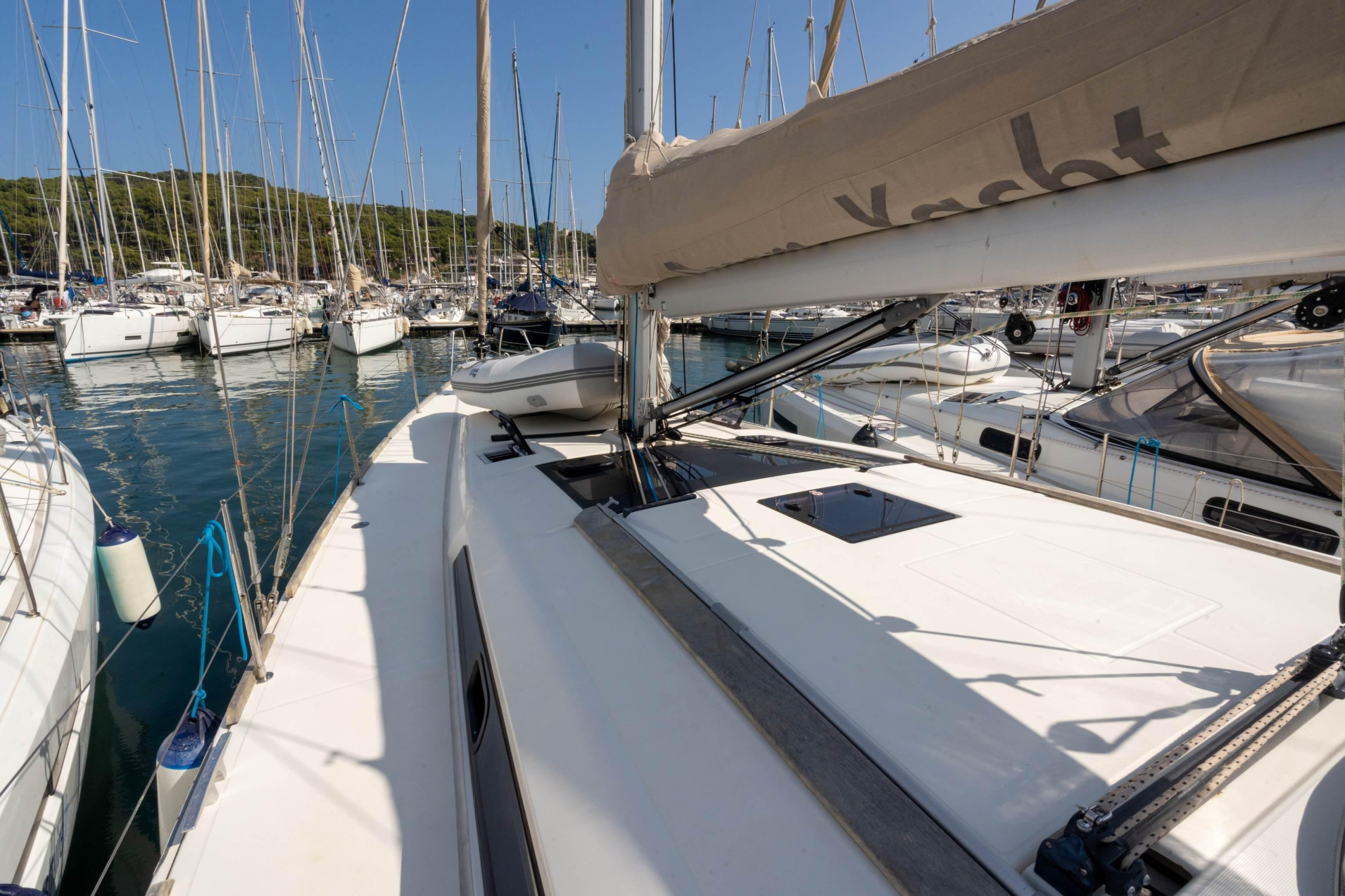 Dufour 460 GL - 5 cab. — photo 4