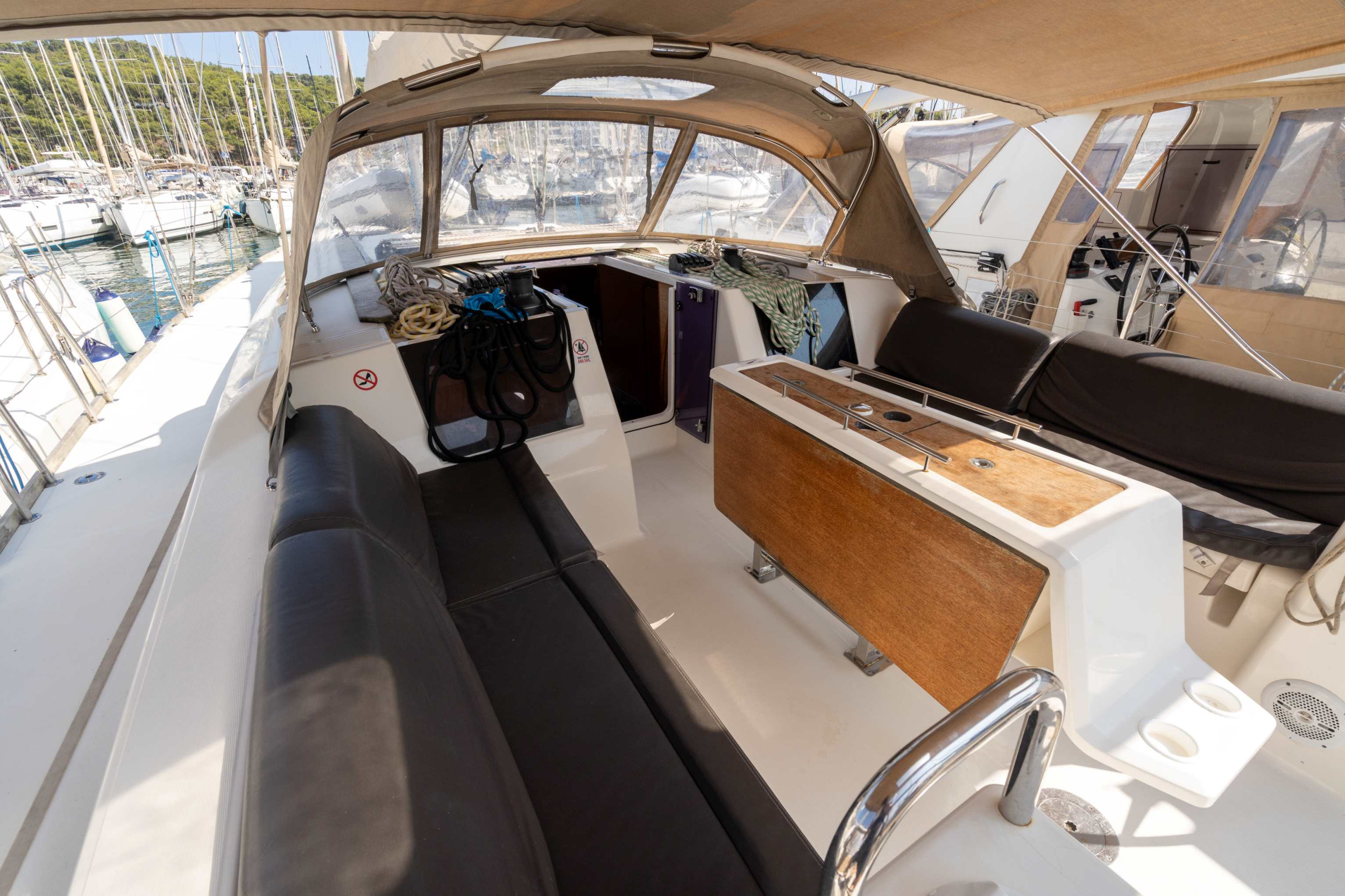 Dufour 460 GL - 5 cab. — photo 7