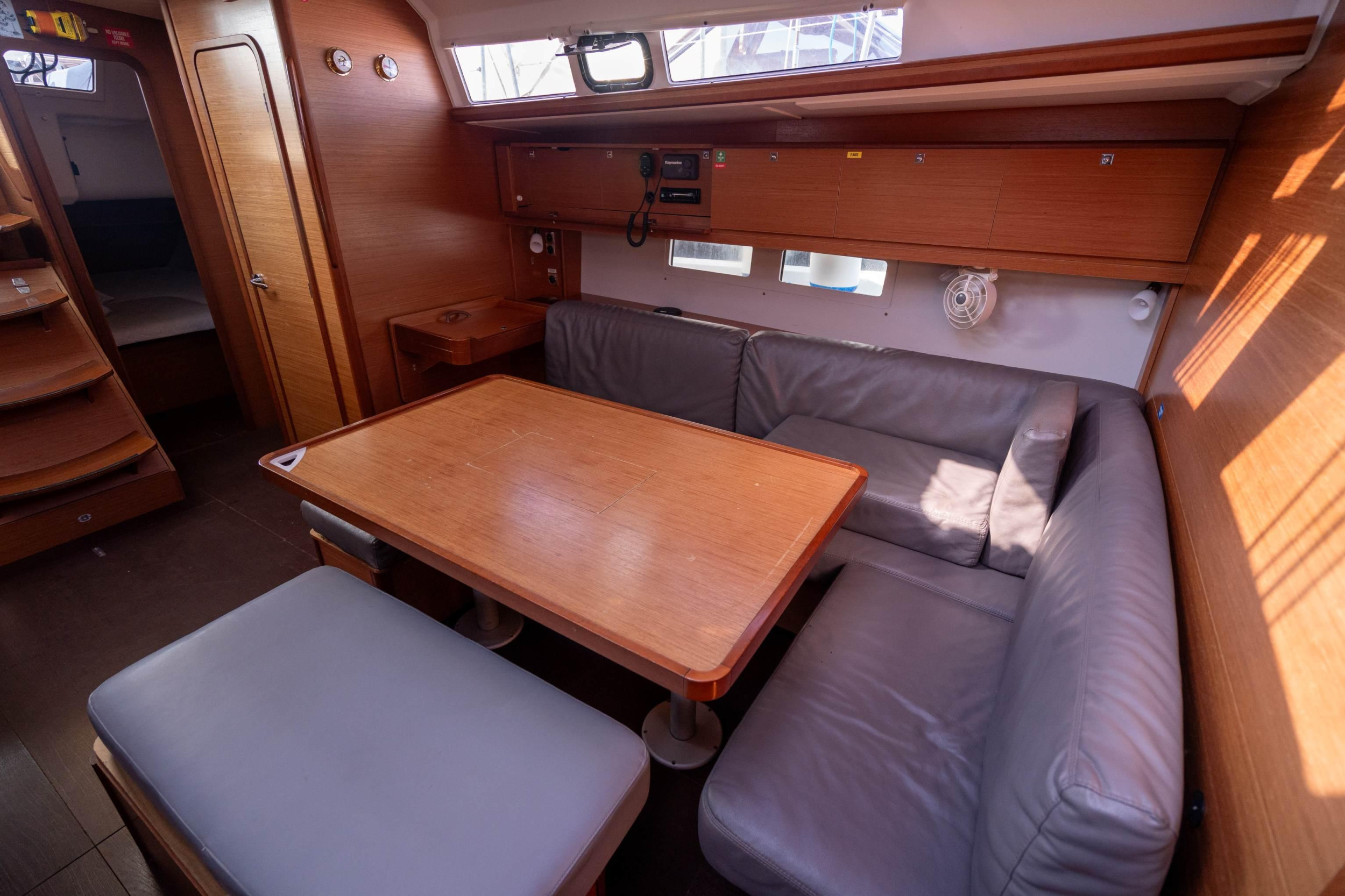 Dufour 460 GL - 5 cab. — photo 10