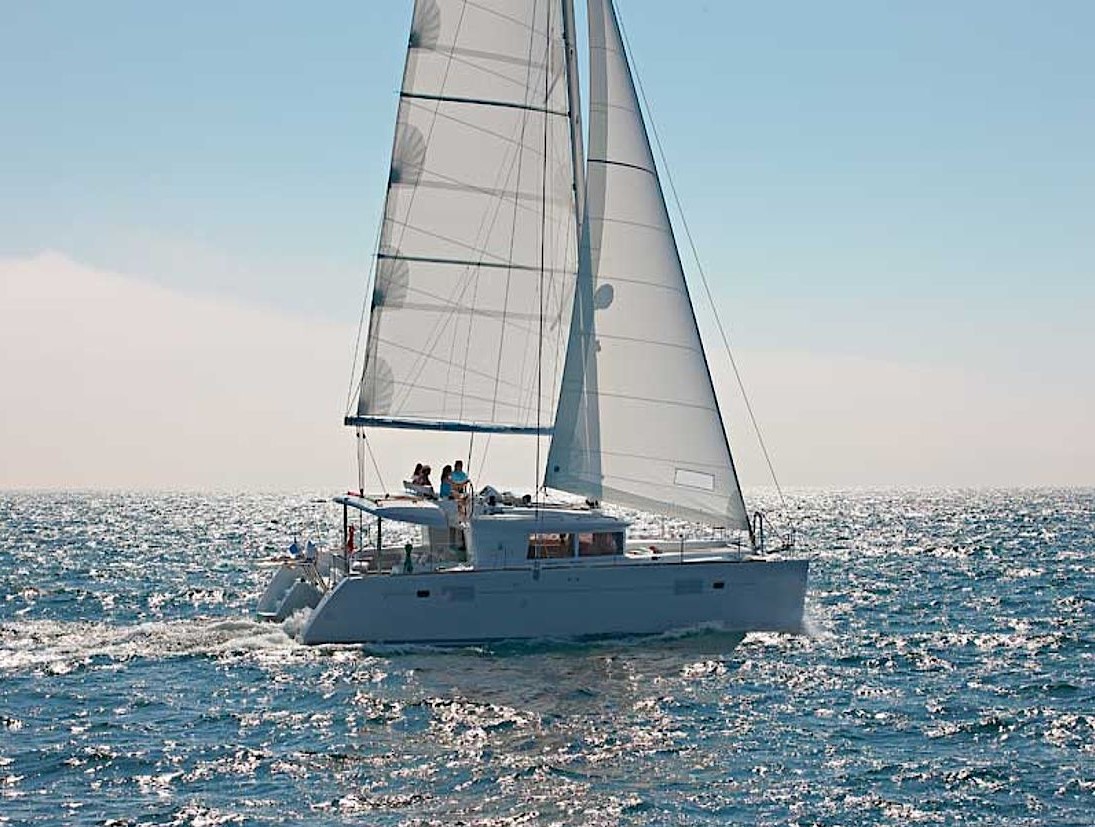 Lagoon 450 F - 4 + 2 cab. — photo 1