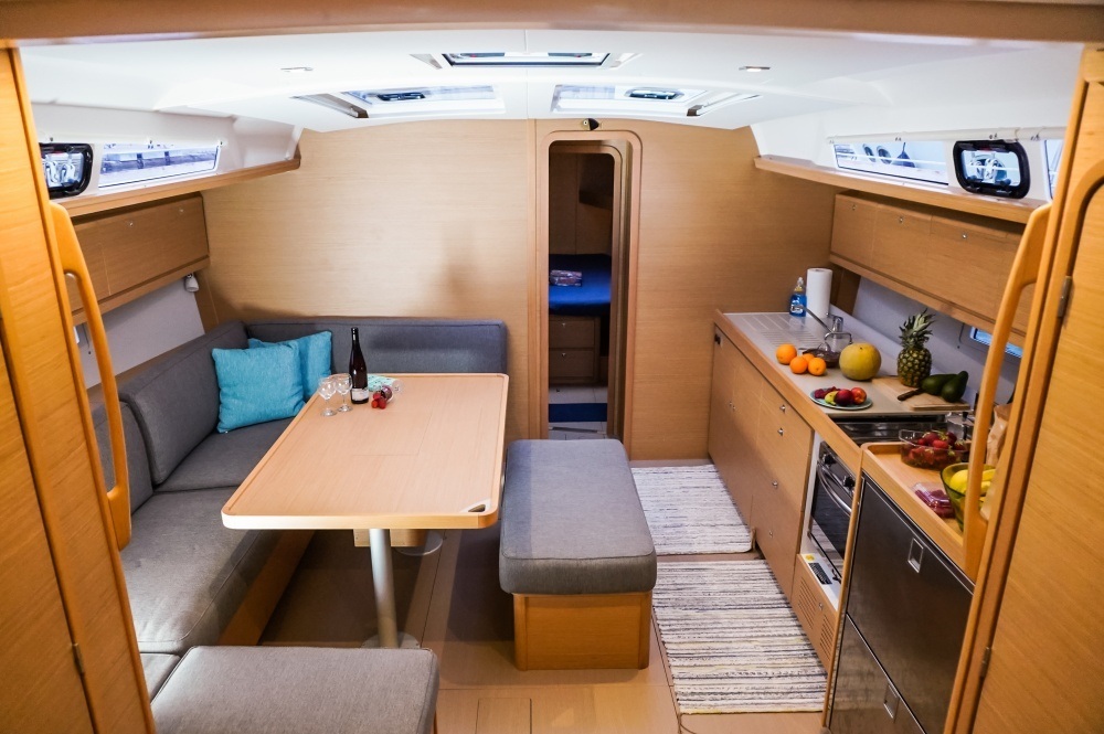 Dufour 460 GL — photo 9