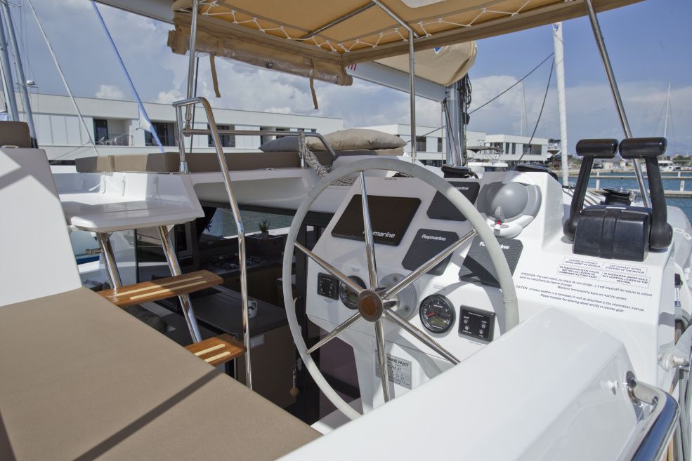 Fountaine Pajot Saona 47 Quintet - 5 + 1 cab. — photo 6
