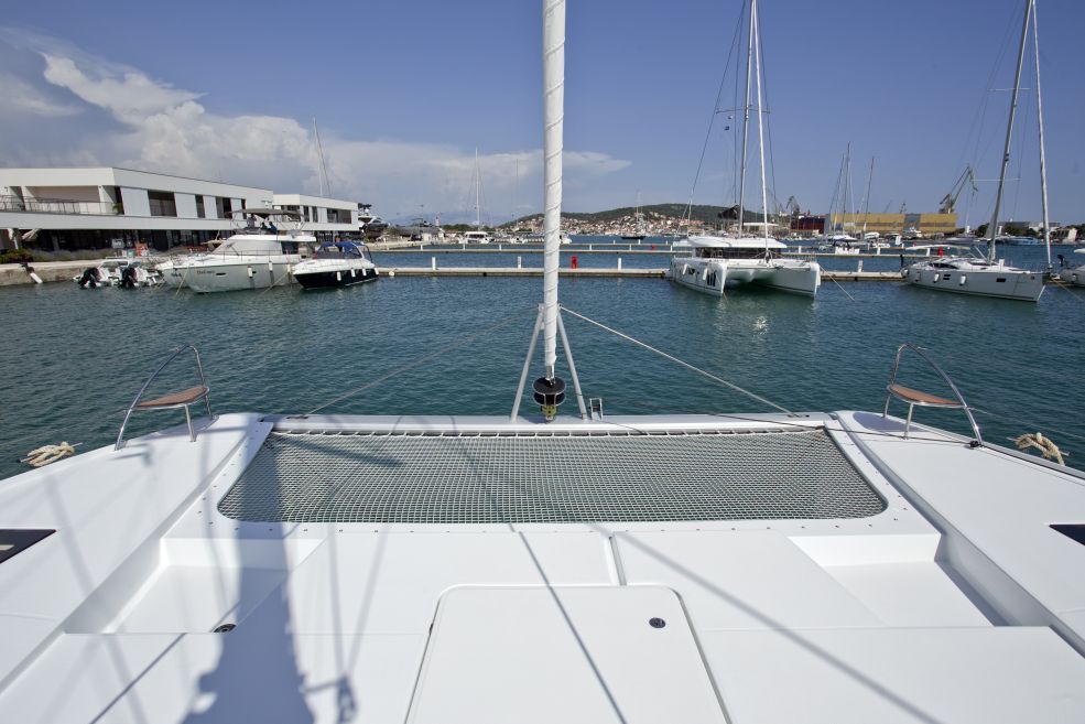 Fountaine Pajot Saona 47 Quintet - 5 + 1 cab. — photo 8