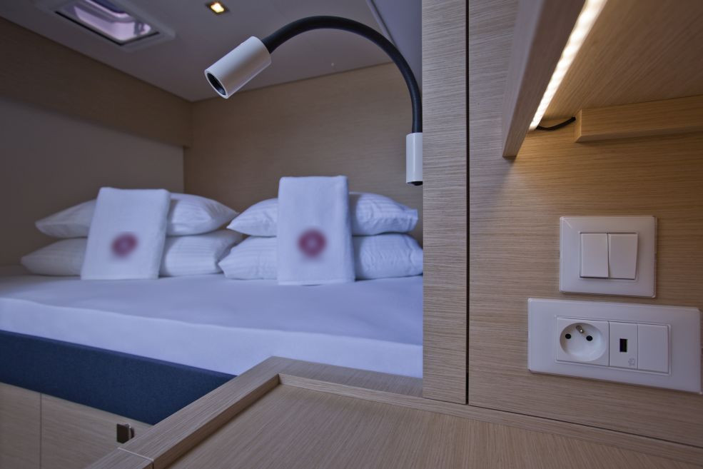 Fountaine Pajot Saona 47 Quintet - 5 + 1 cab. — photo 17