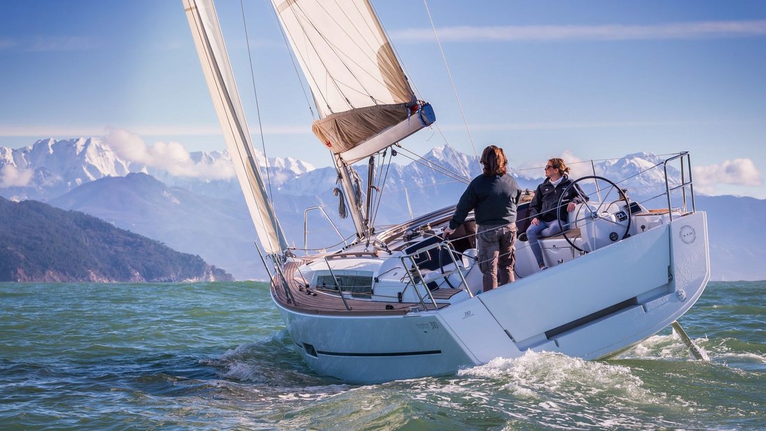 Dufour 310 GL — photo 1